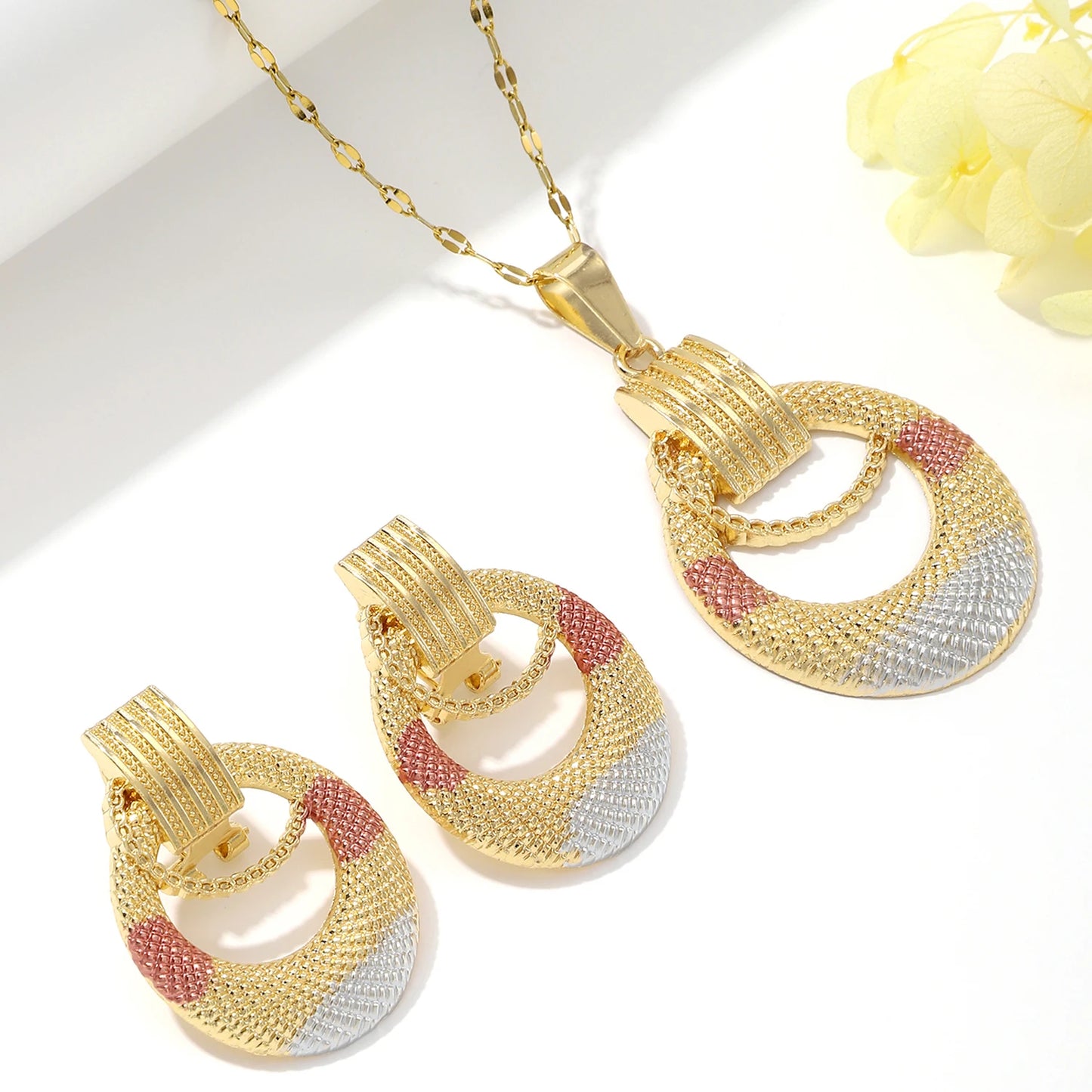 Pendant Choker Necklace Stud Earrings Party Jewelry Set